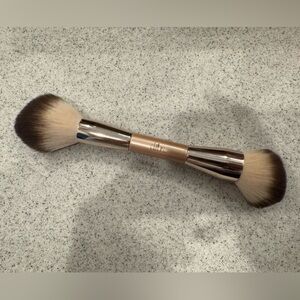 DIBS Beauty Duo makeup brush
